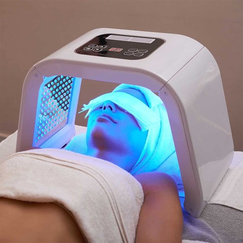 Color photon therapy facial - 7,
