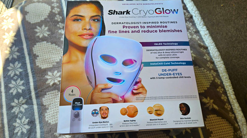 Shark cryoglow under - cryoglow, under-eye